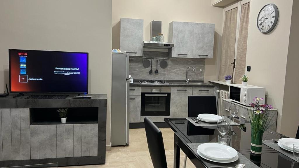 Casa Di Paola 2 Apartment อัสตี ภายนอก รูปภาพ